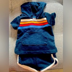 0-3m Old Navy sweatsuit